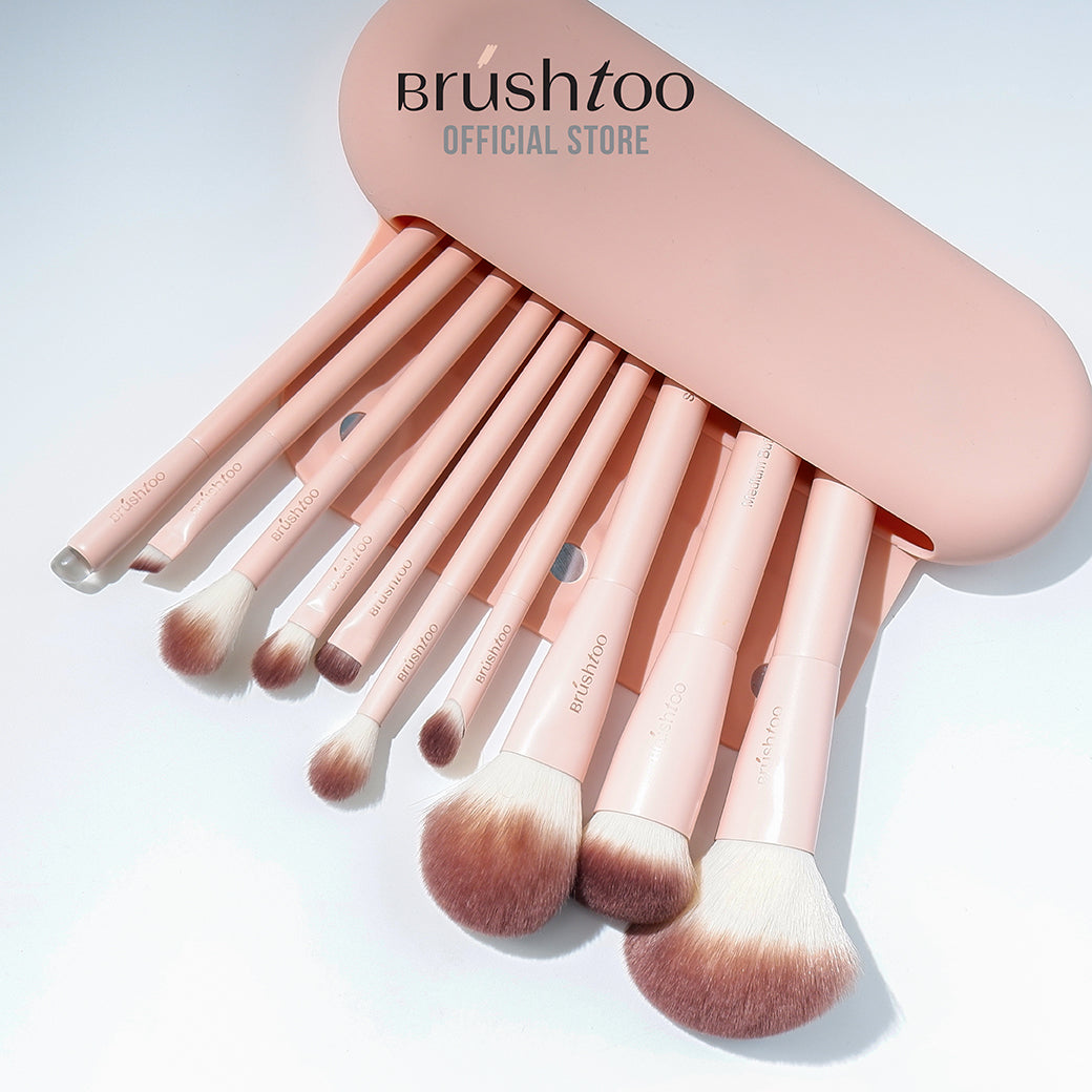 [11 ชิ้น FESTIVE *จำนวนจำกัด] BRUSHTOO MASTERCLASS BRUSH SET ชุดแปรงแต่งหน้ามาสเตอร์คลาส 10 ชิ้น พร้อมกระเป๋าแปรง